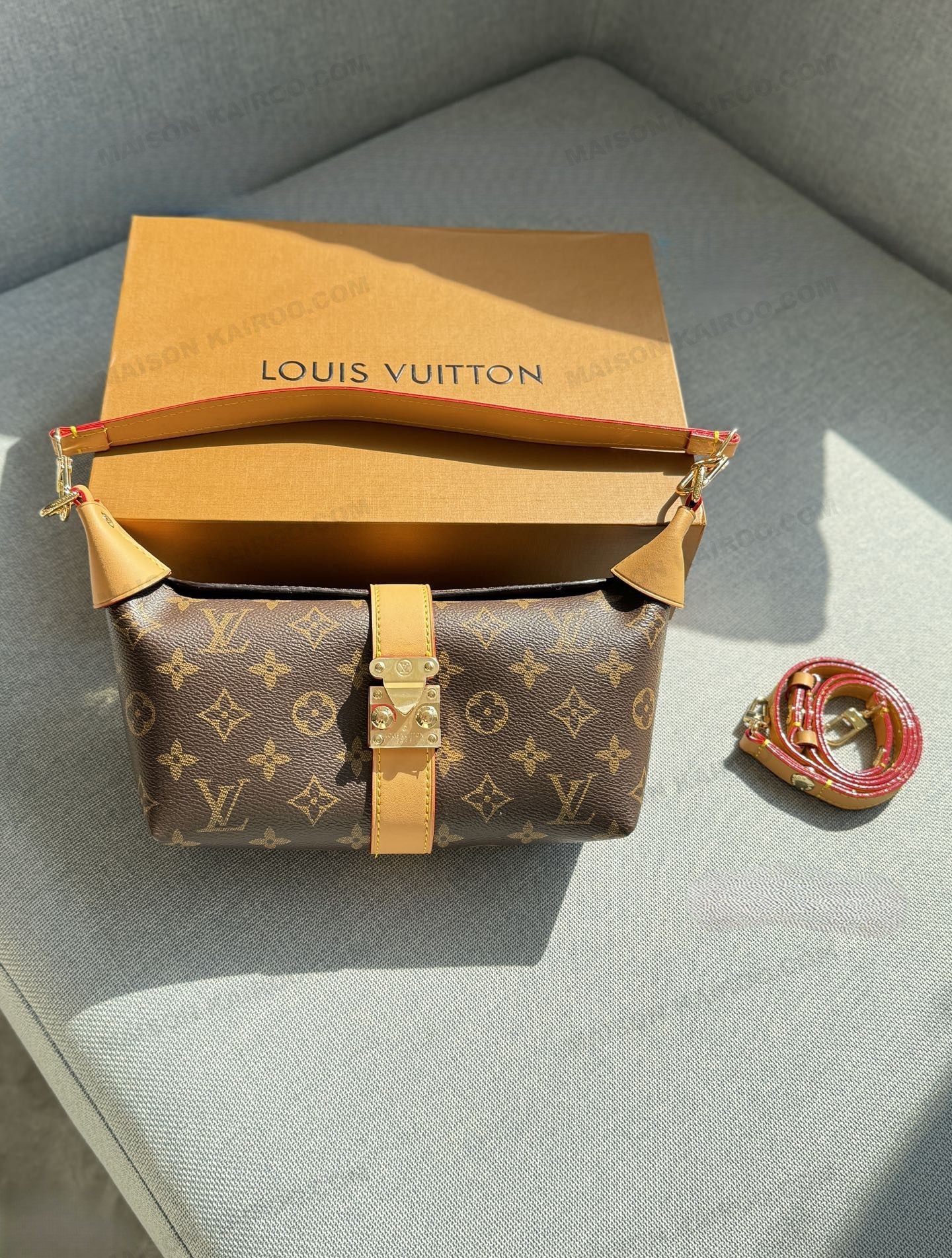 Louis Vuitton LV Pochette Mia Brown Monogram Canvas S-Lock Horizontal Baguette Hobo Croissant Shoulder Bag - KAIROO