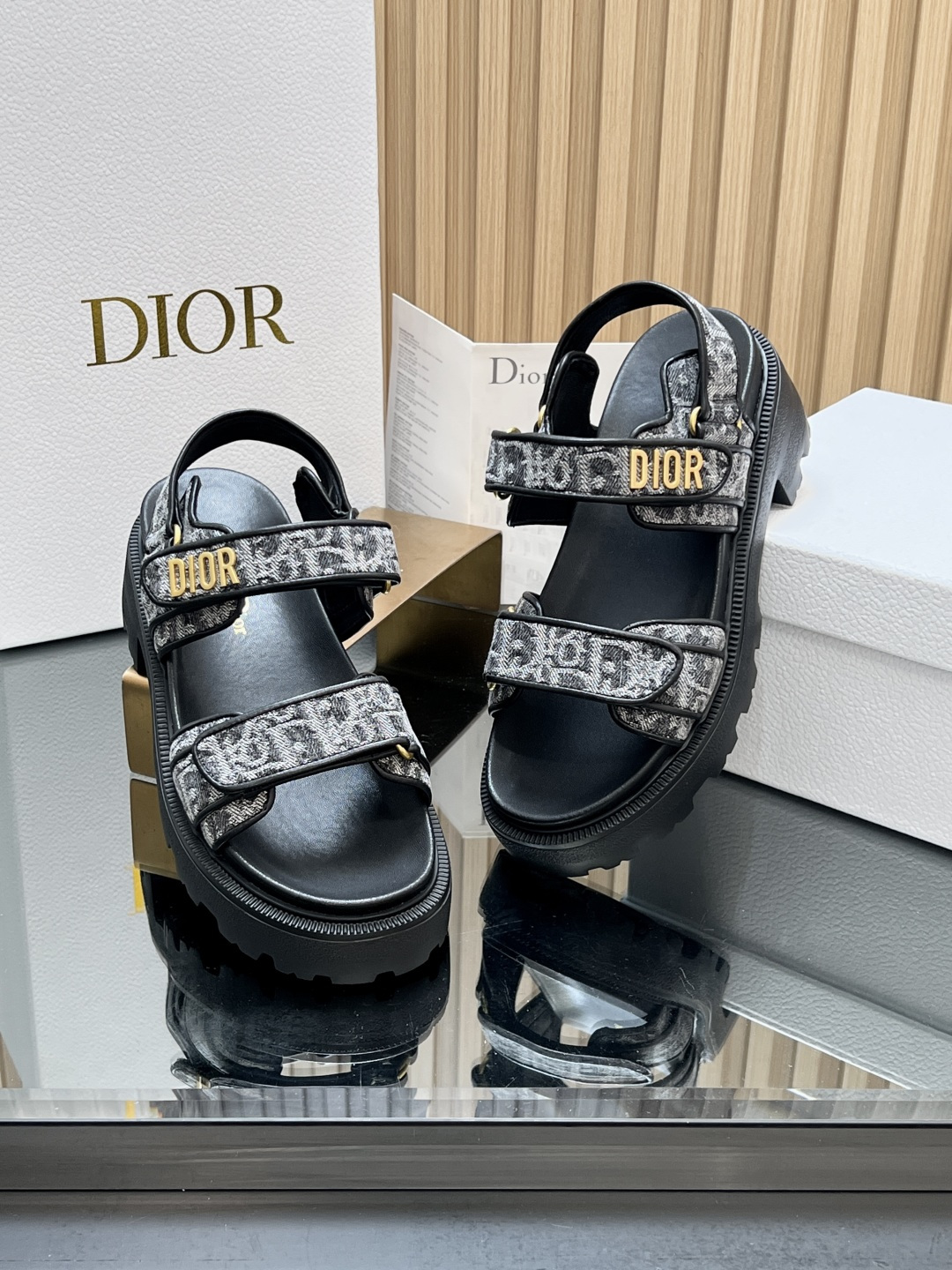 Dior Platform Oblique canvas Sandal