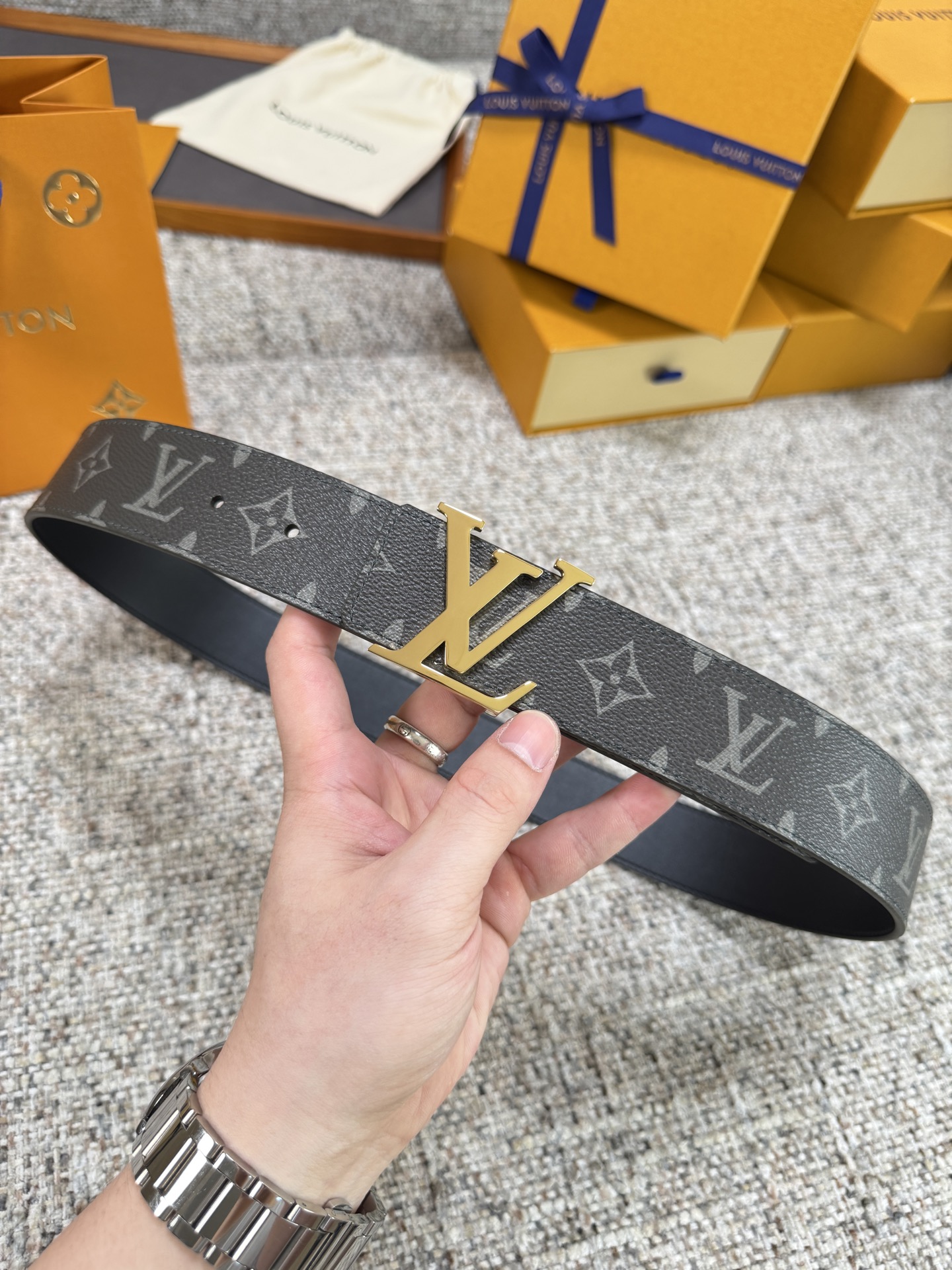 LV Initiales 40mm Reversible Belt