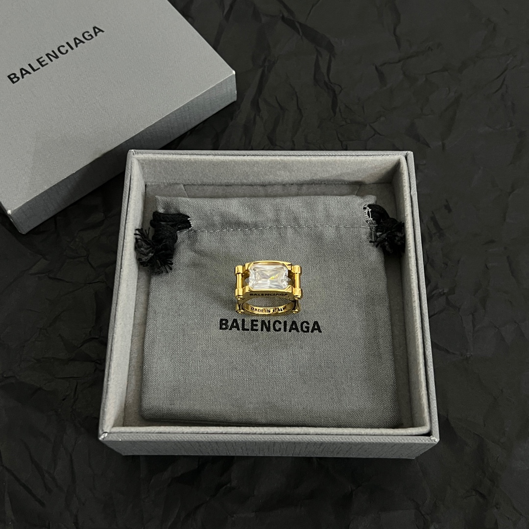 Balenciaga  ring