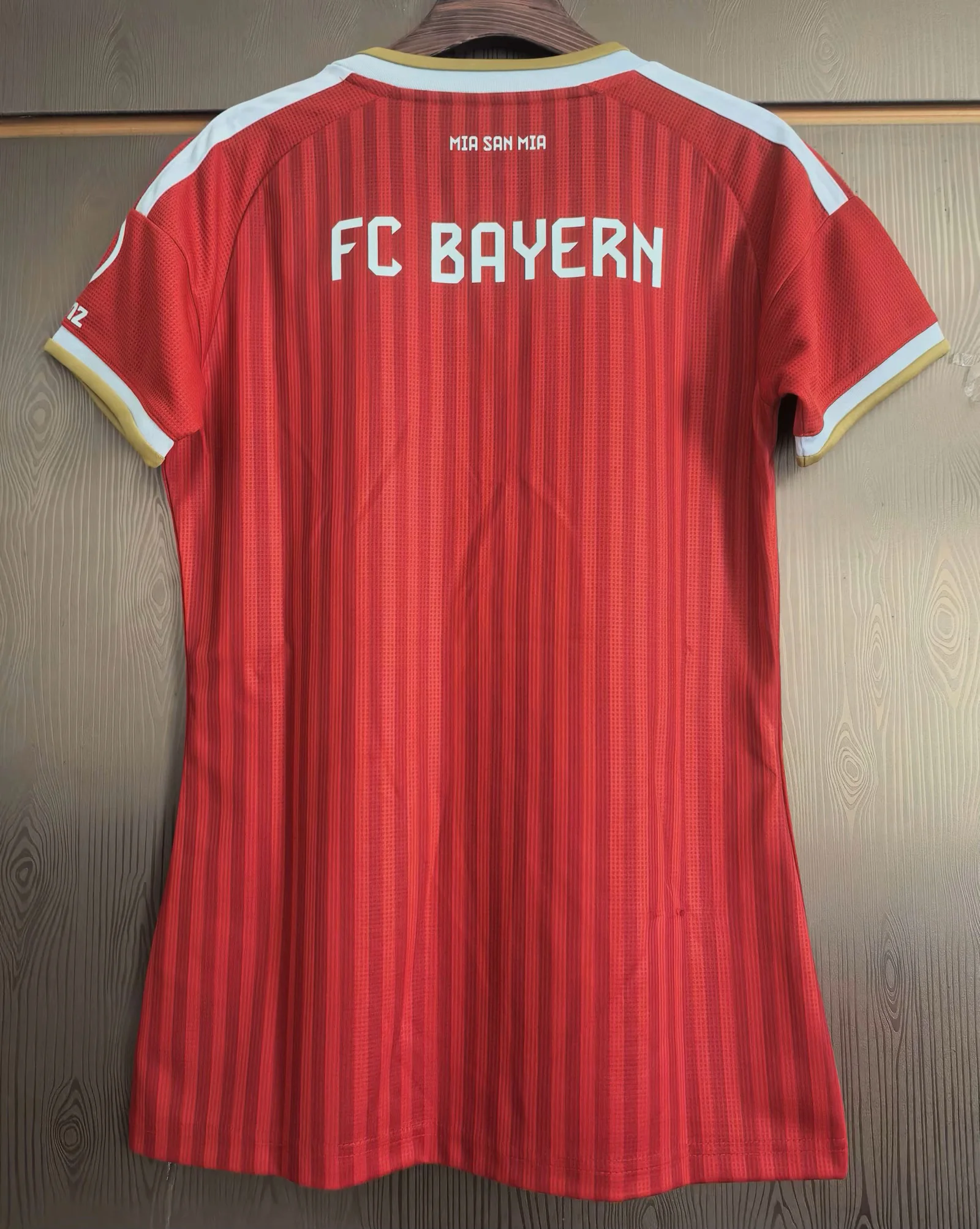 Female 2627 Bayern Munich Home Jersey S-XXL - musan