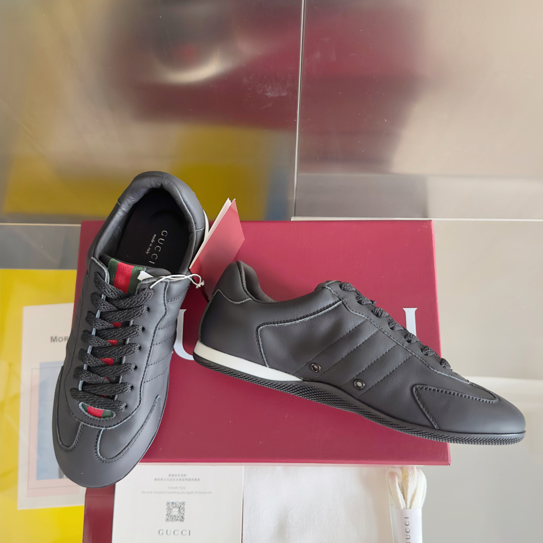 Unisex Gucci Shift Sneaker
