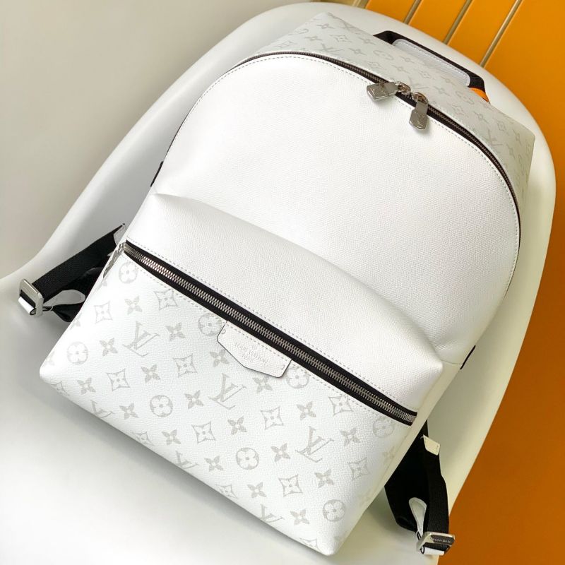 Louis Vuitton LV Discovery Backpack PM M43186