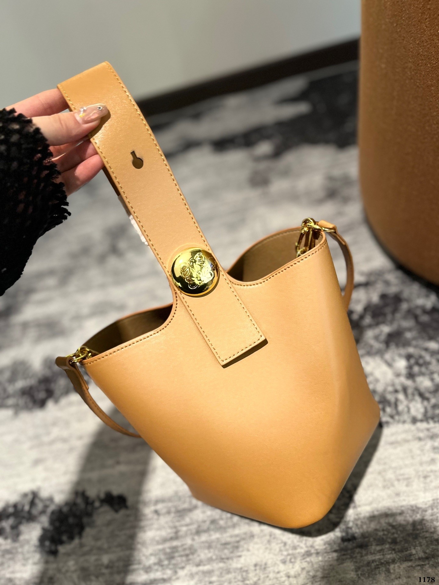 Loewe Oak Brown Mini Pebble Grain Leather Gold Metal Anagram Handle Shoulder Bucket Bag - KAIROO