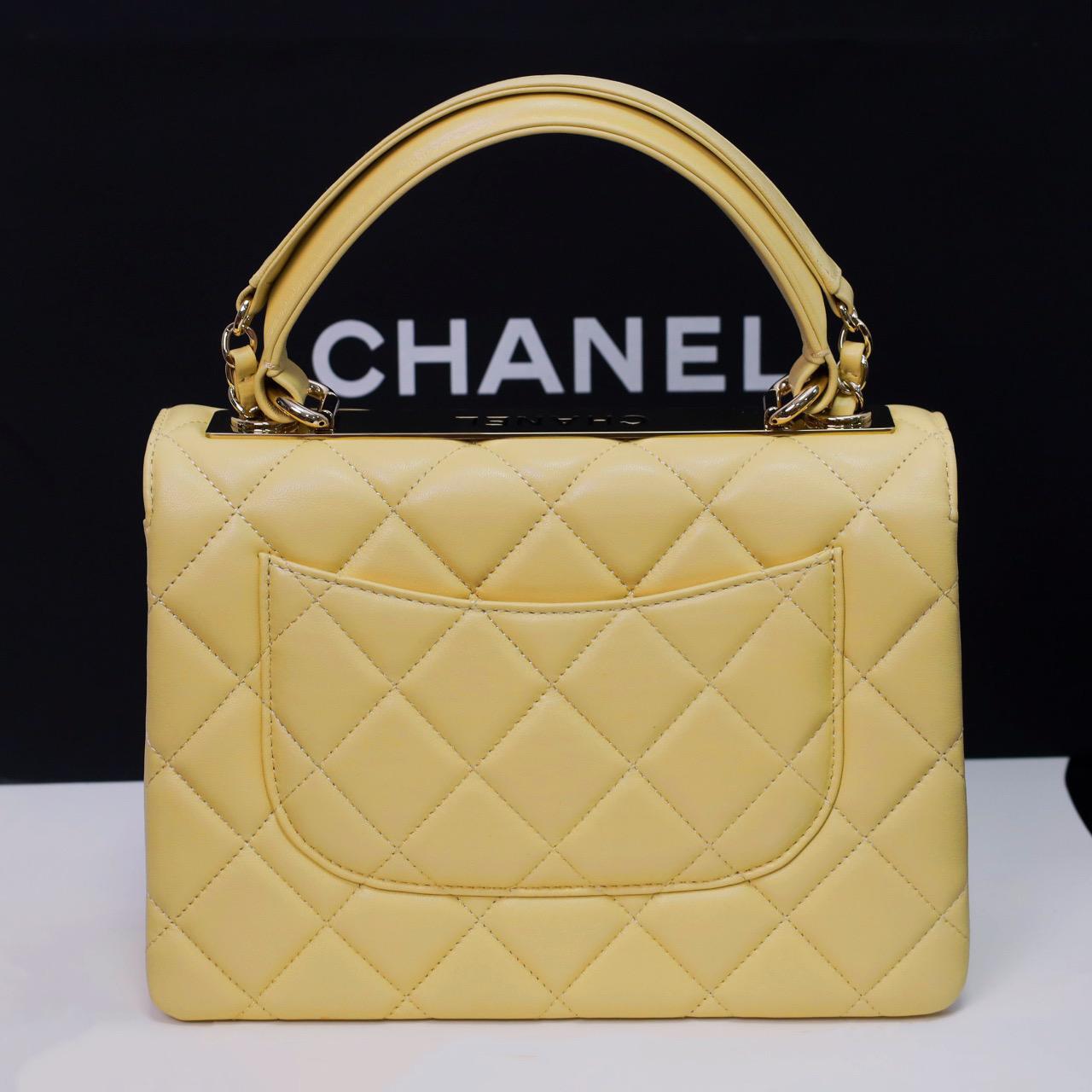 CHANEL Yellow crossbody bag