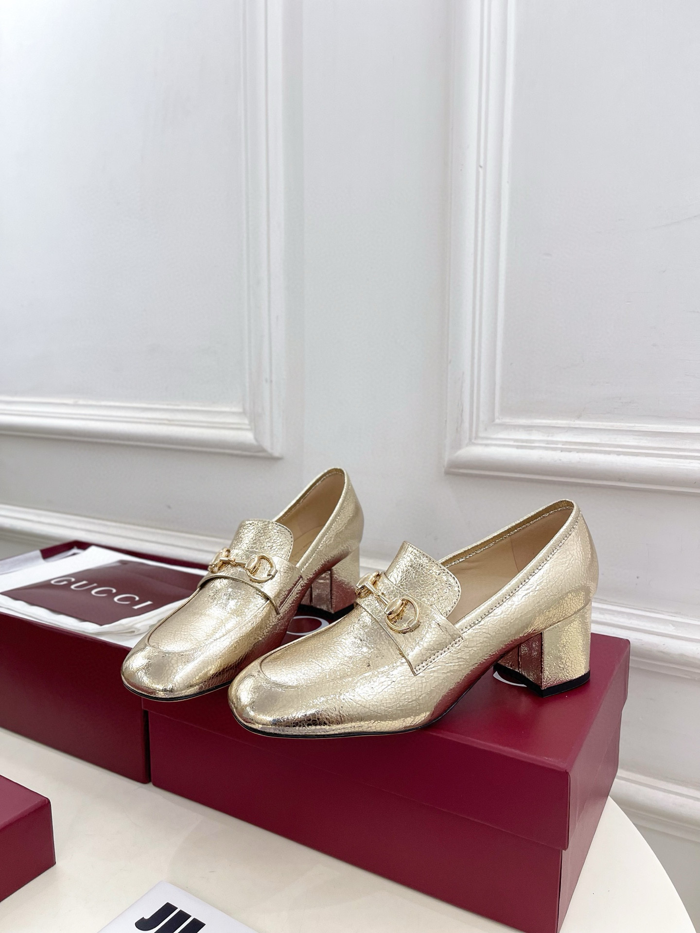 Women's Gucci loafer pump with Horsebit