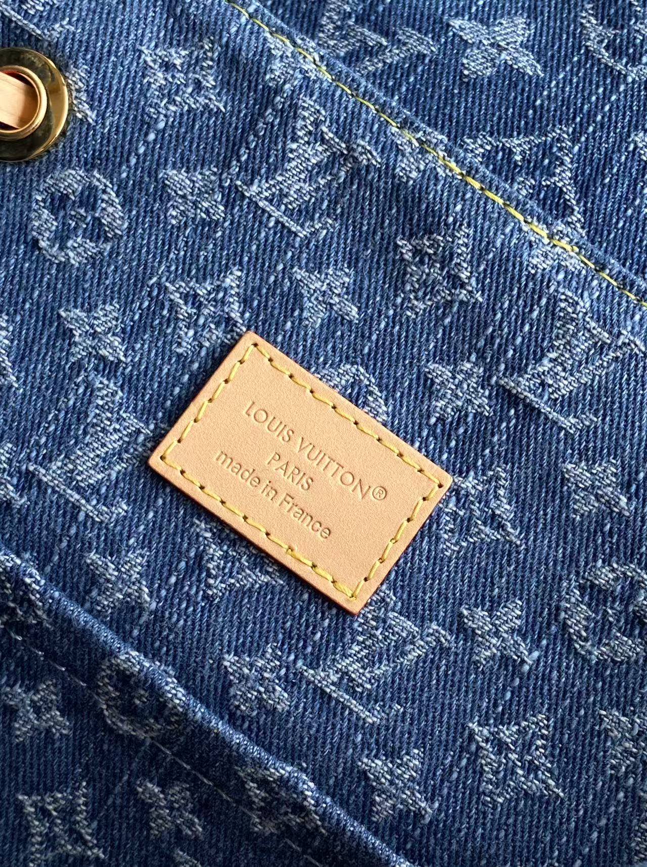 Louis Vuitton Denim Rendez Vous Classic Montsouris Cargo Backpack