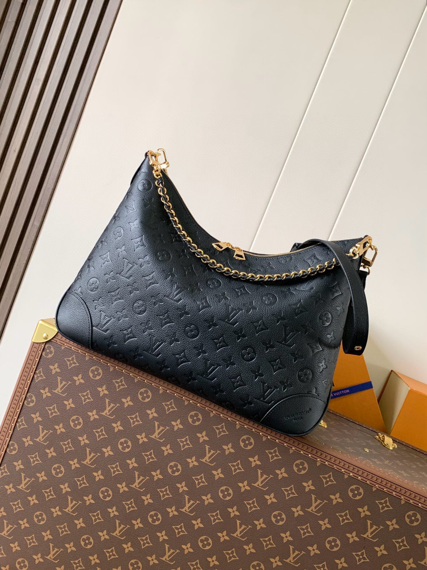 M13706 LV Boulogne GM Bag