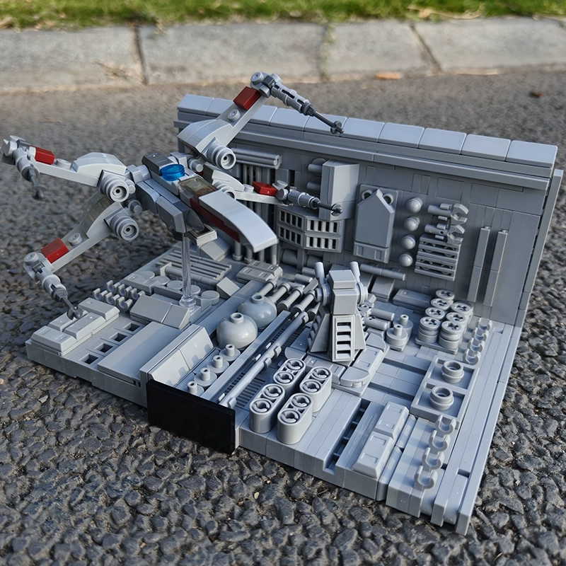 MOC 138797 - Death Star Trench Run