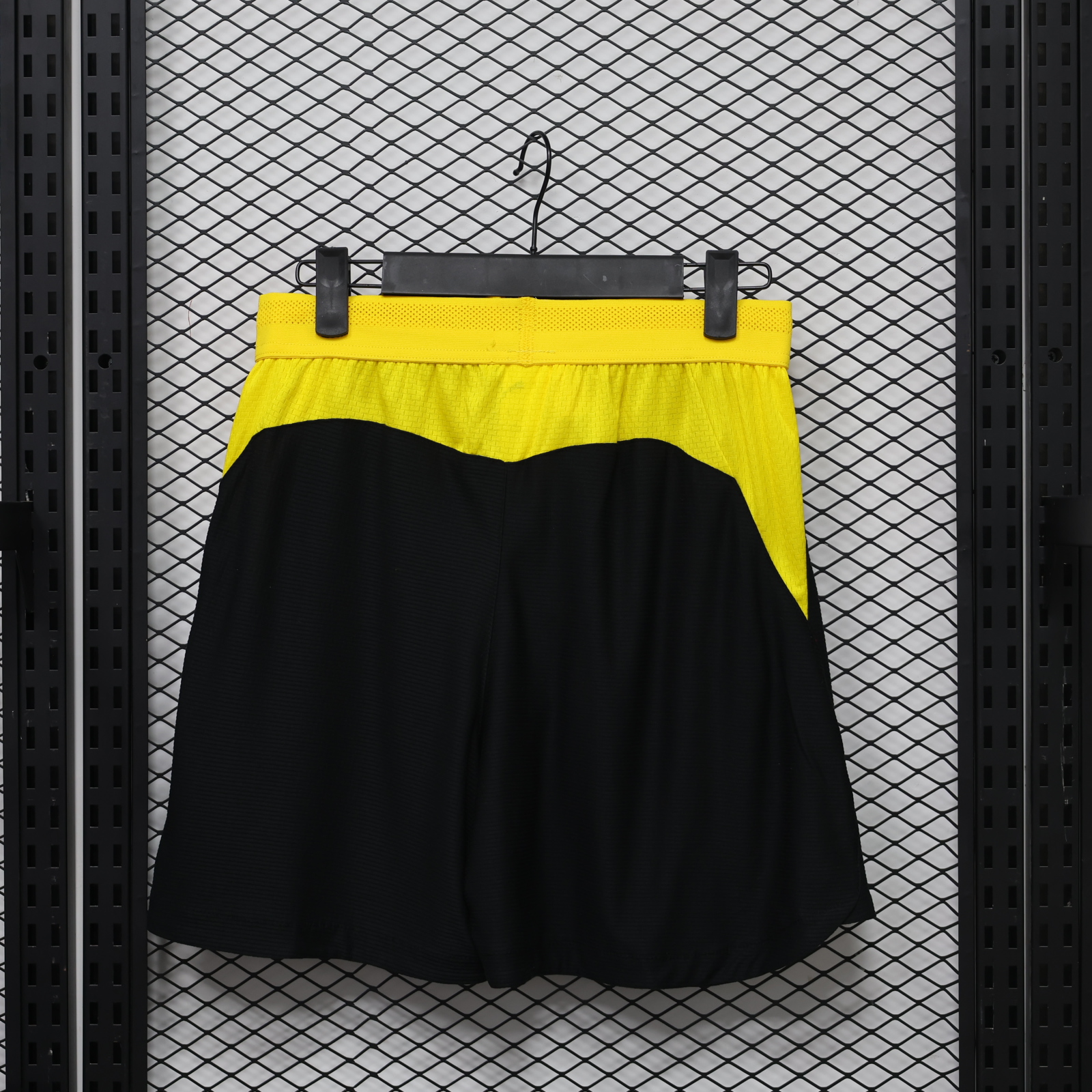 Borussia Dortmund Home Shorts Player Version 26/27