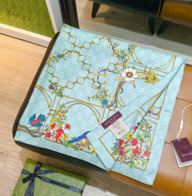 Gucci Silk Square 90cm