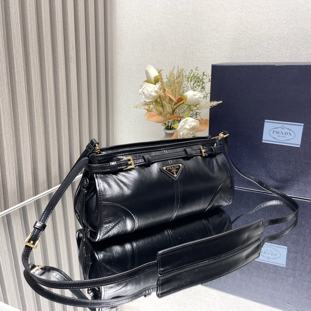 Prada Bonnie small Leather shoulder bag-Black 1BH215