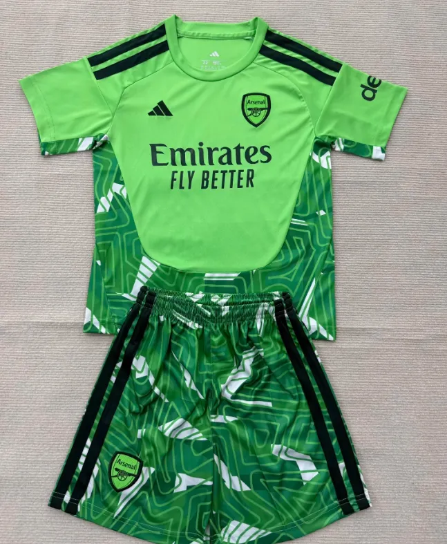 Kids Arsenal Green Goalkeeper Jersey Suit 26/27