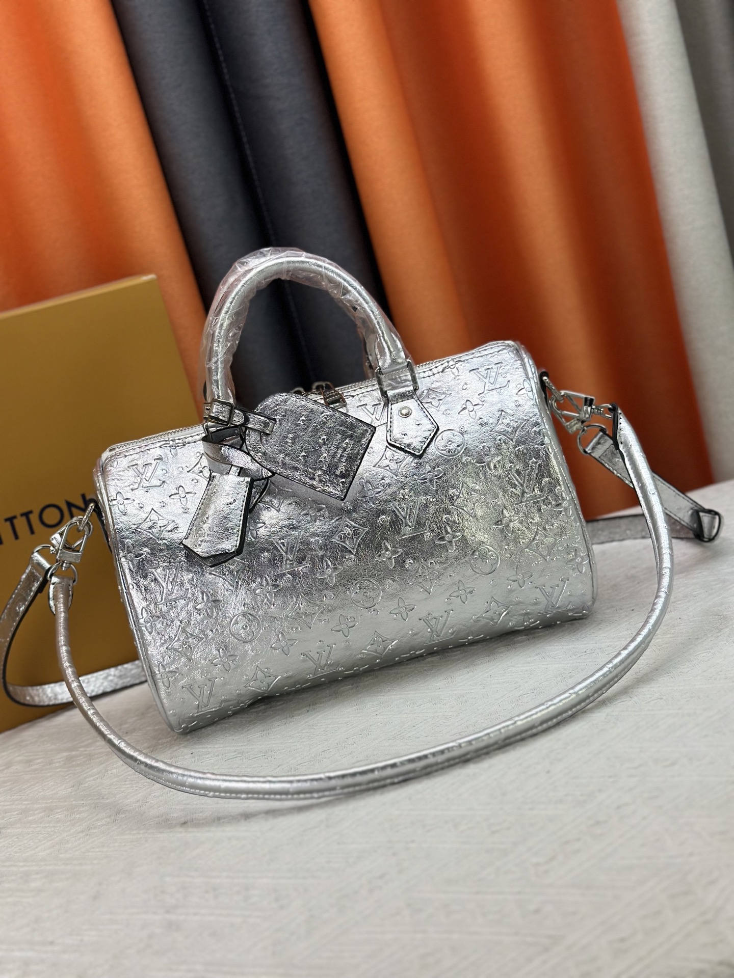 Louis Vuitton LV Speedy 30 Monogram Miroir Silver Grained Embossed Leather Boston Top Handle Bag - KAIROO