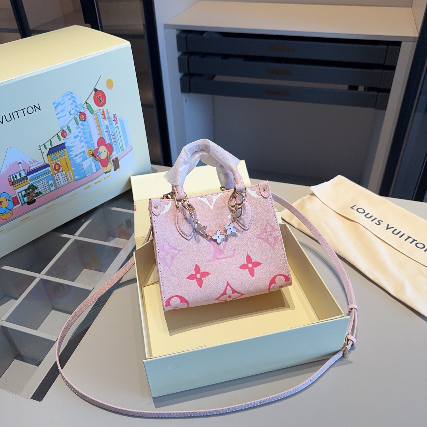 Louis Vuitton LV OnTheGo BB/PM/MM Rose Powder Gradient Giant Monogram Empreinte Leather Top Handle Tote Bag - KAIROO