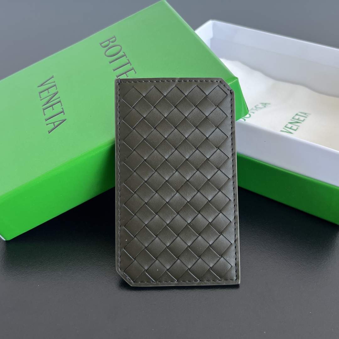 Bottega Veneta Small Vertical Card Holder Wallet in Dark Green Intreccio Leather