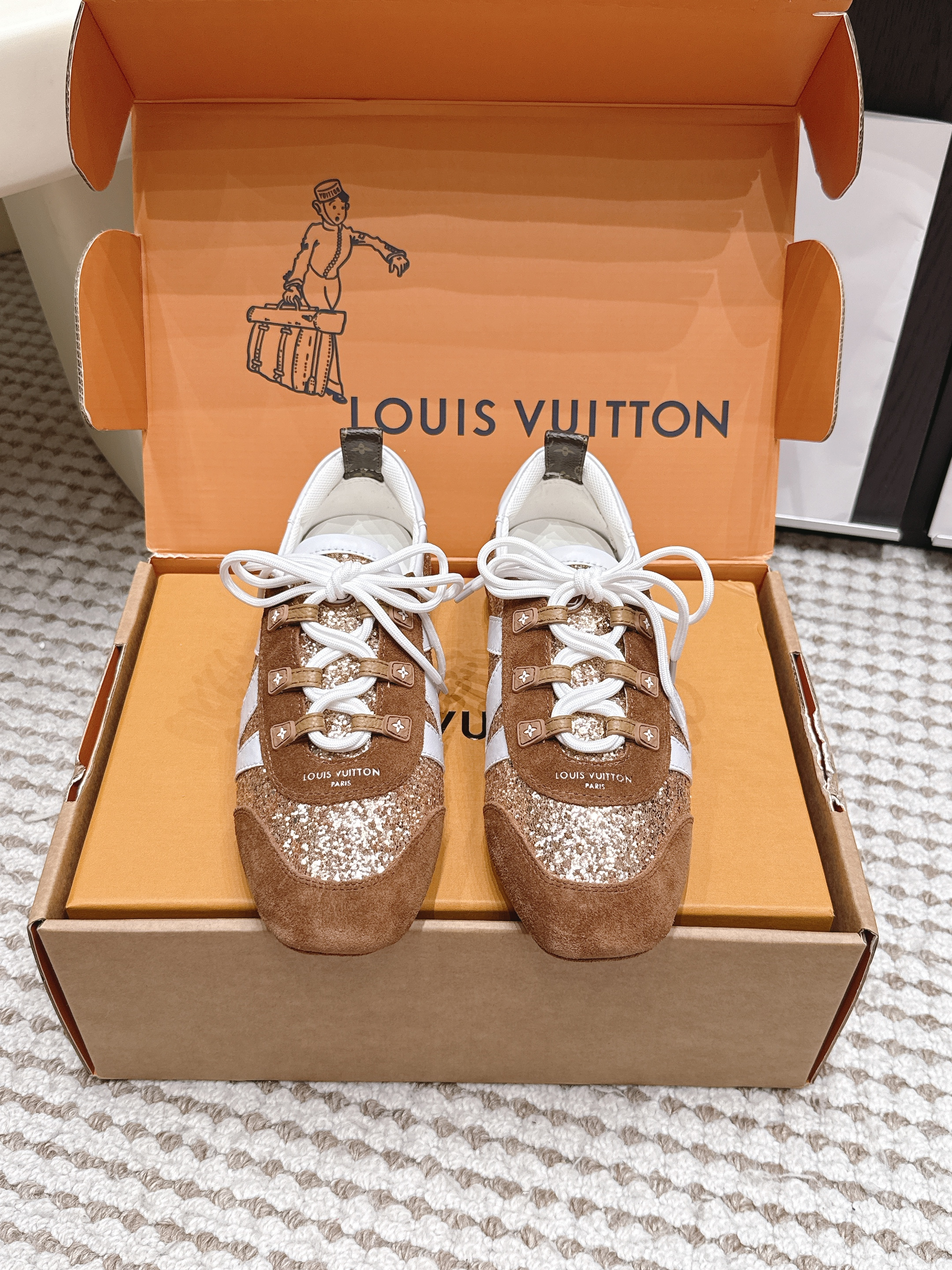 Louis Vutton LV Sneakerina Ballet Flat