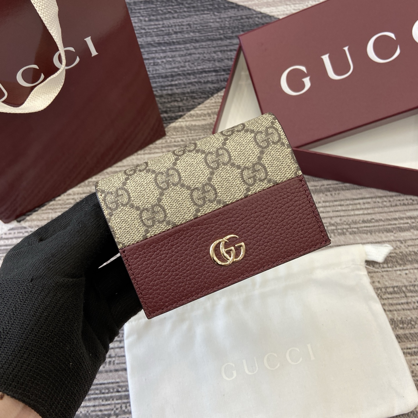 Gucci Bi-color GG Marmont small wallet 841358