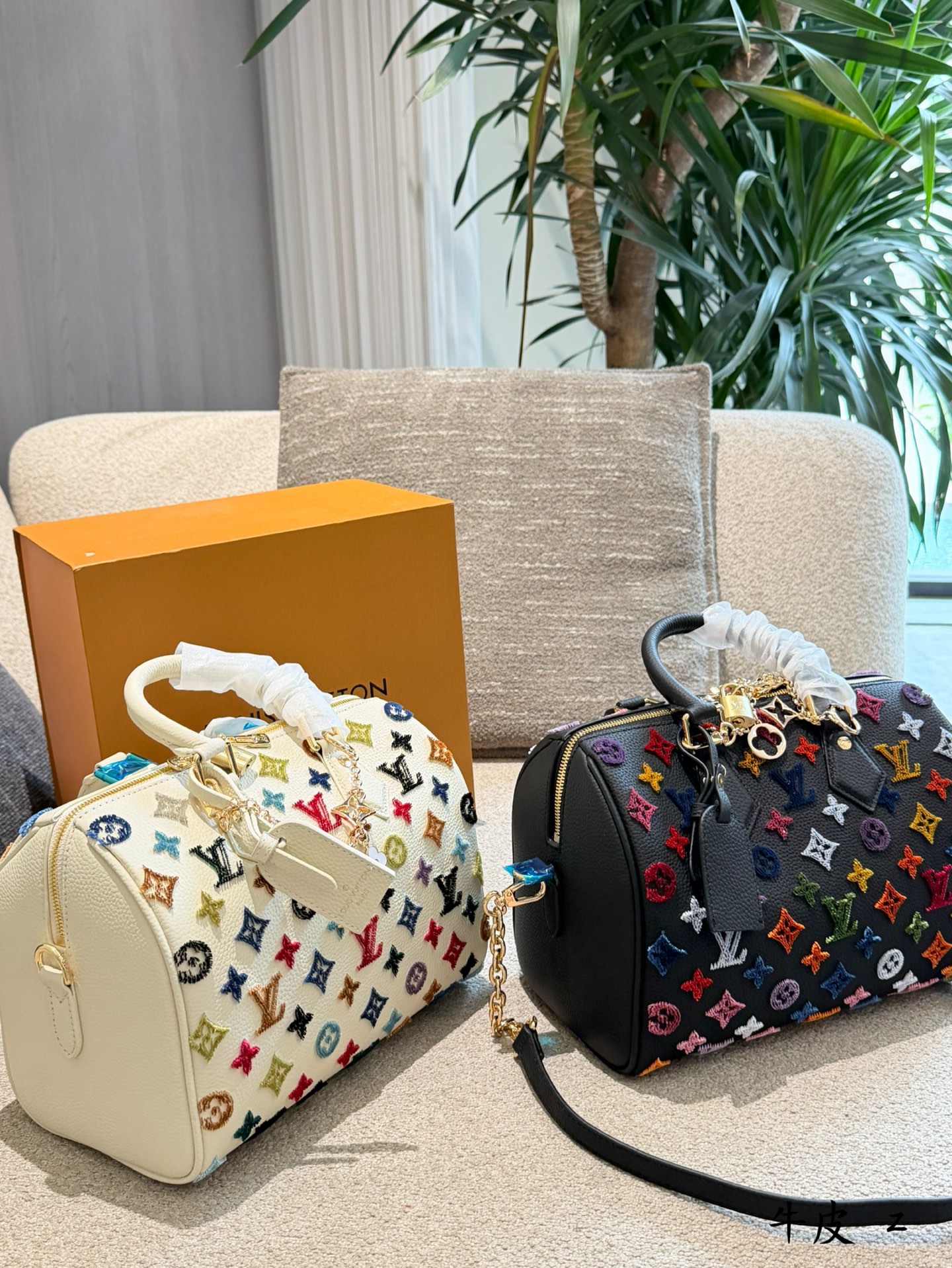 Louis Vuitton LV x TM Speedy 25 Multicolor Embroidery Monogram & Logo Charms Chain Boston Top Handle Bag - KAIROO