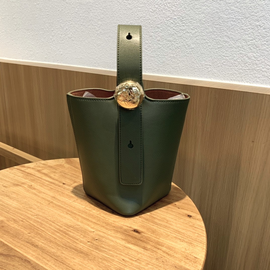 Loewe Green Mini Pebble Leather Gold Metal Anagram Handle Shoulder Bucket Bag - KAIROO