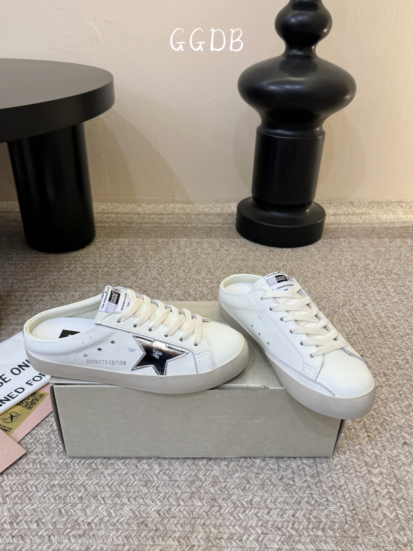 Golden Goose Women's Super-Star Sabot