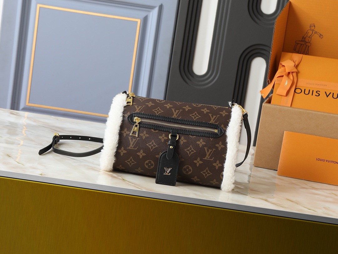 Louis Vuitton LV Teddy Mitt（10A Mirror Version）