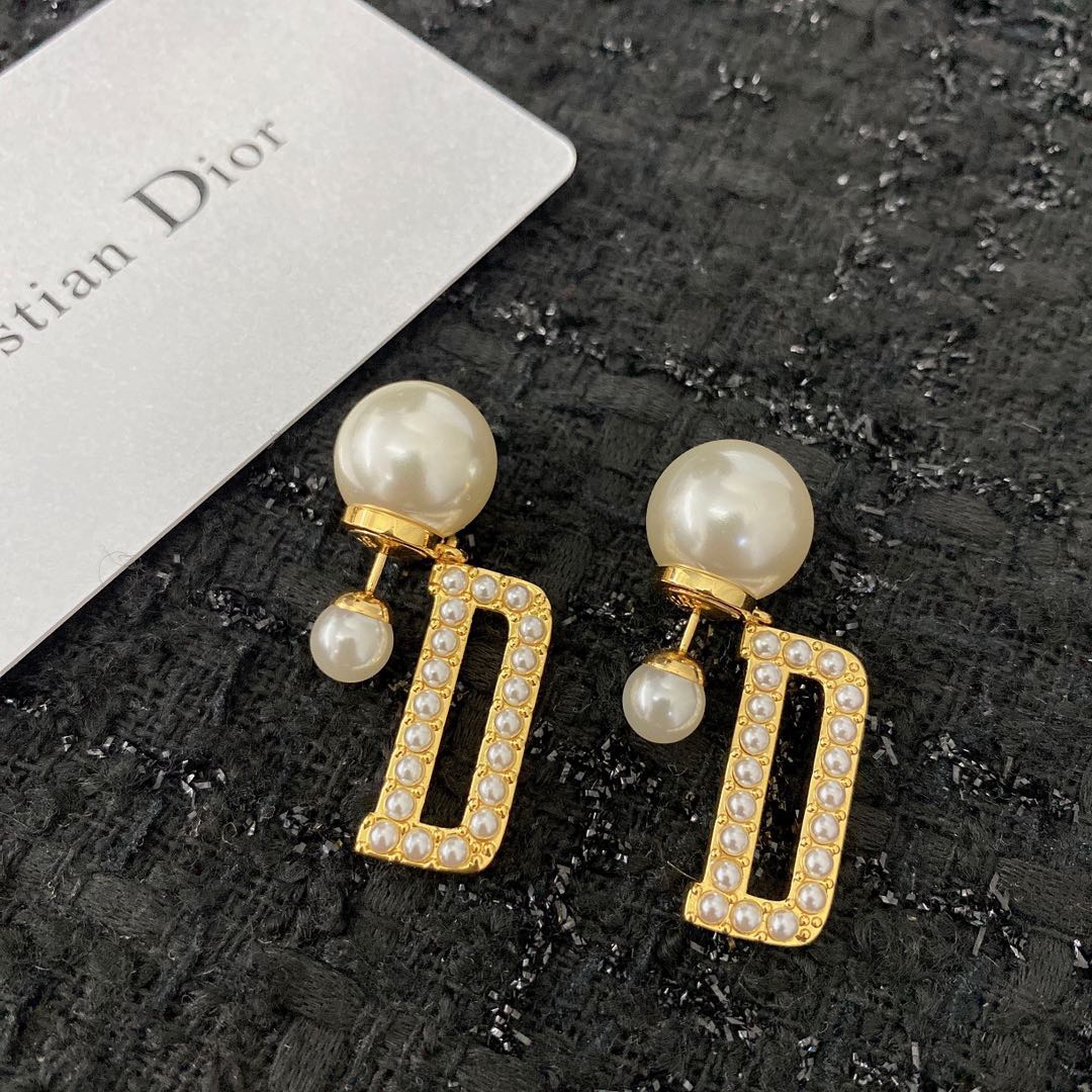 Dior Classic CD Stud Earrings