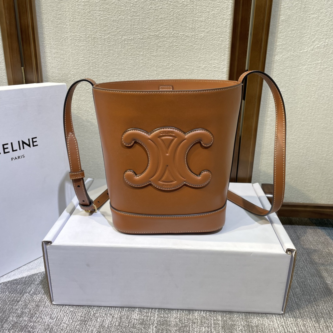 Celine Cuir Small Bucket Bag in Brown Calfskin