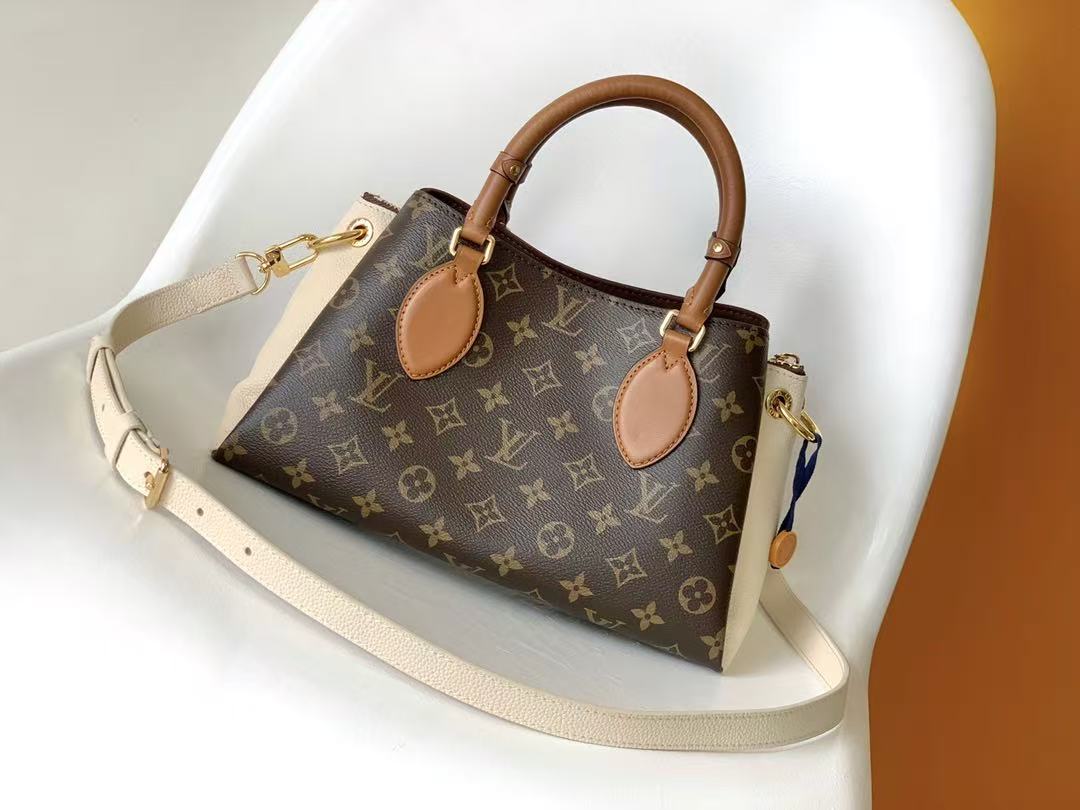 Louis Vuitton LV Opéra BB canvas tote bag
