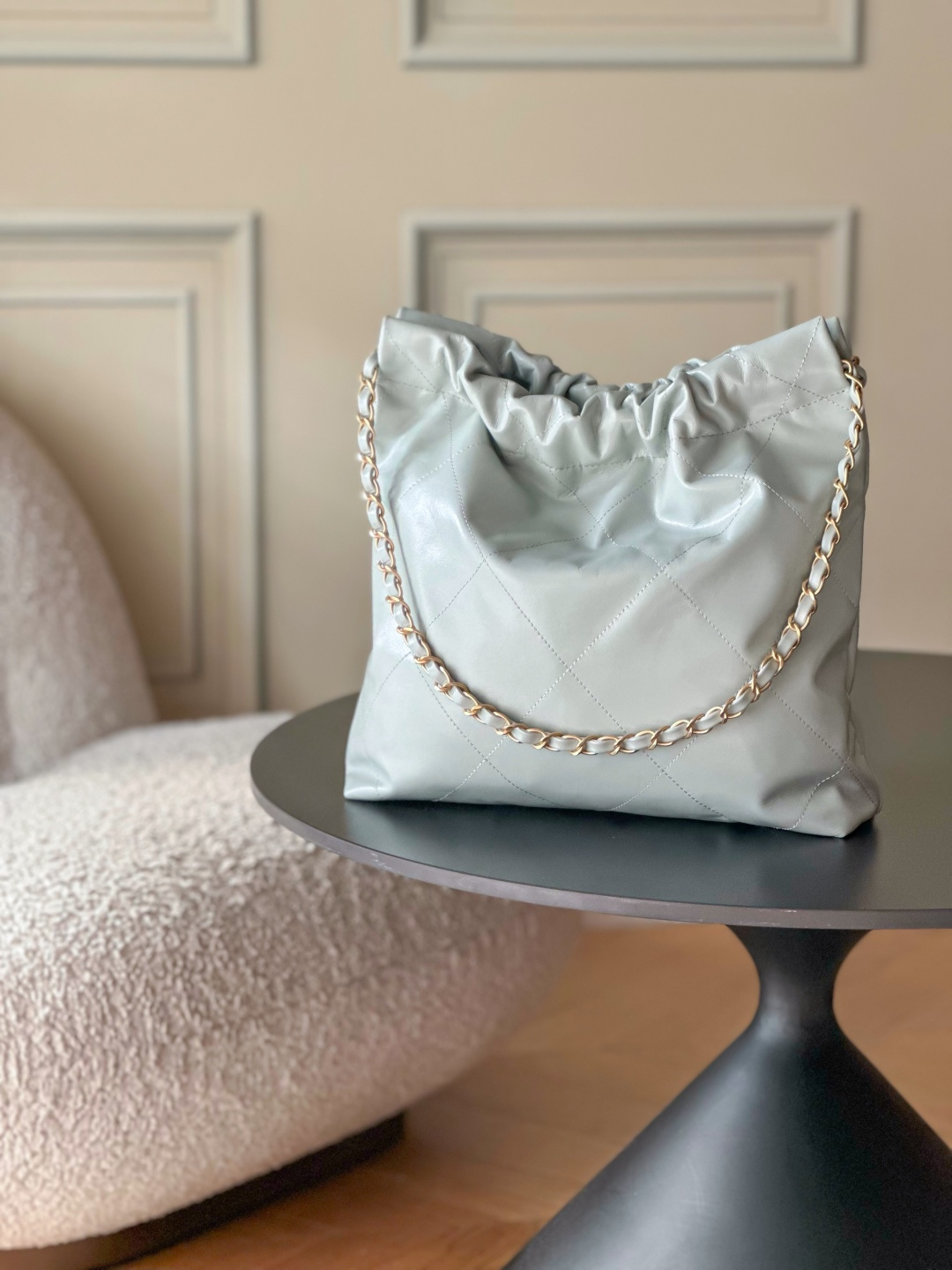 Chanel 22 Small Handbag in Blue Shiny Calfskin AS3260