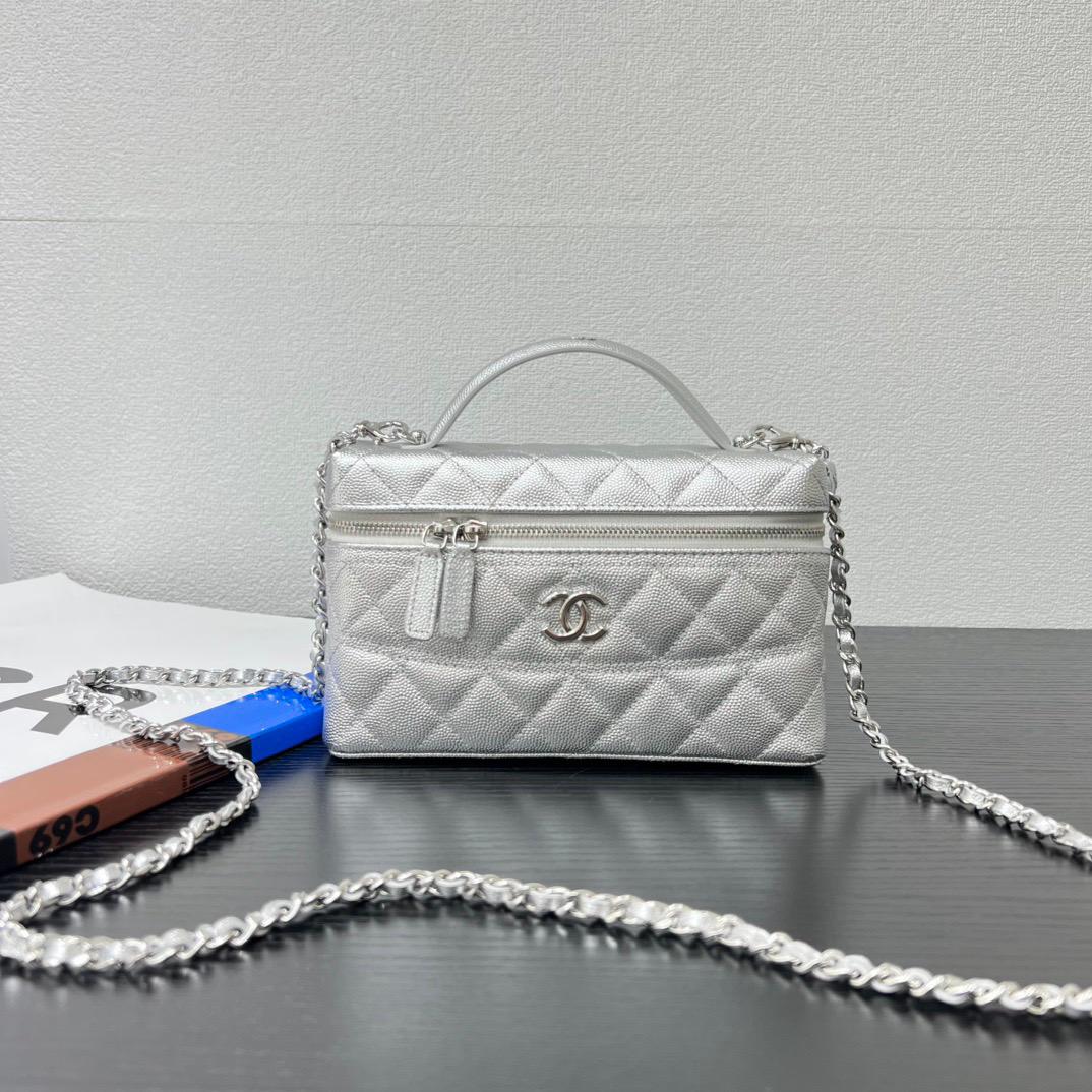 CHANEL Cowhide crossbody bag