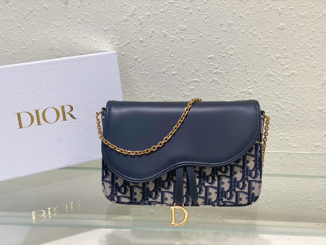 Blue Oblique and leather Dior Saddle Pouch on Chain