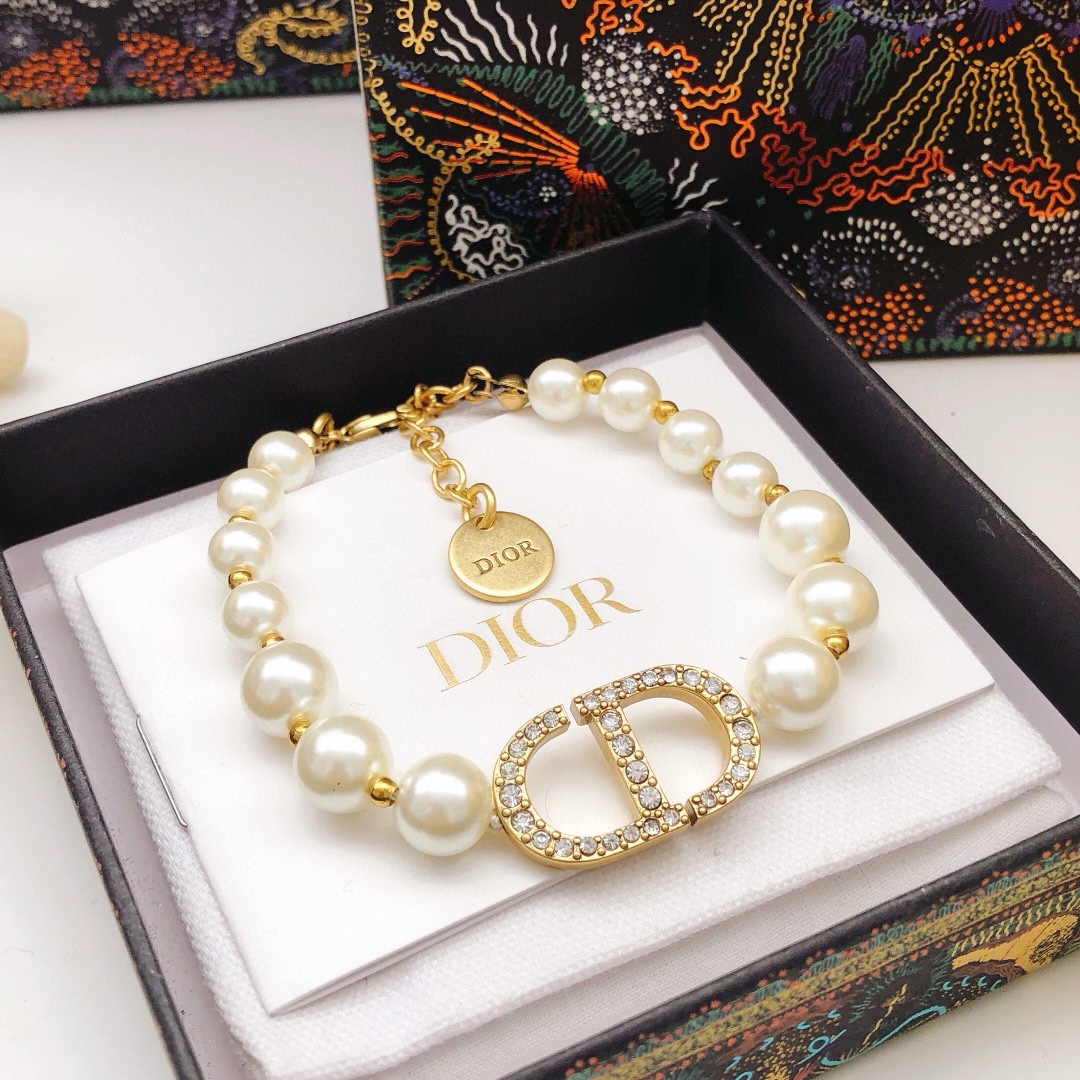 Dior Classic Pearl Bracelet