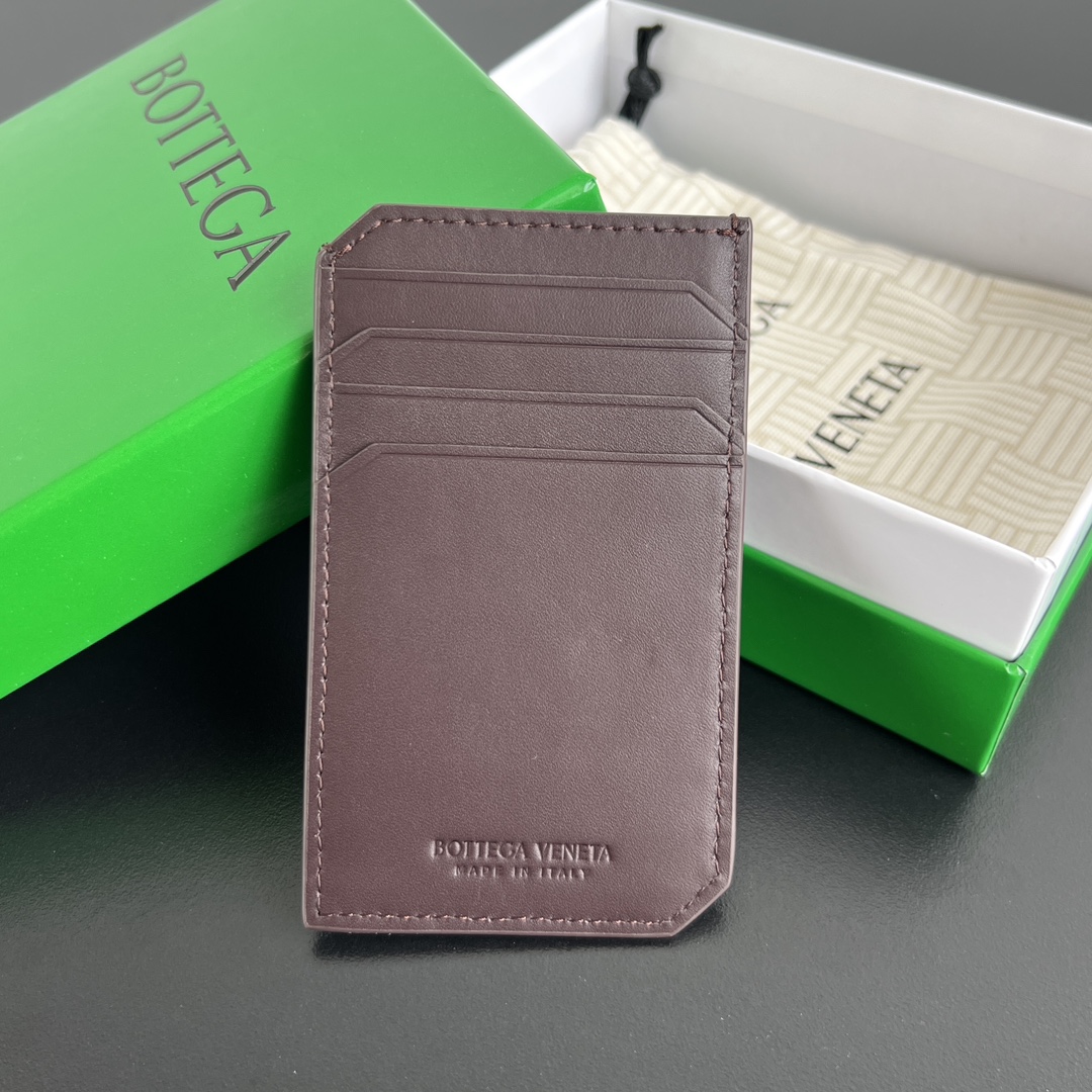 Bottega Veneta Small Vertical Card Holder Wallet in Chocolate Intreccio Leather