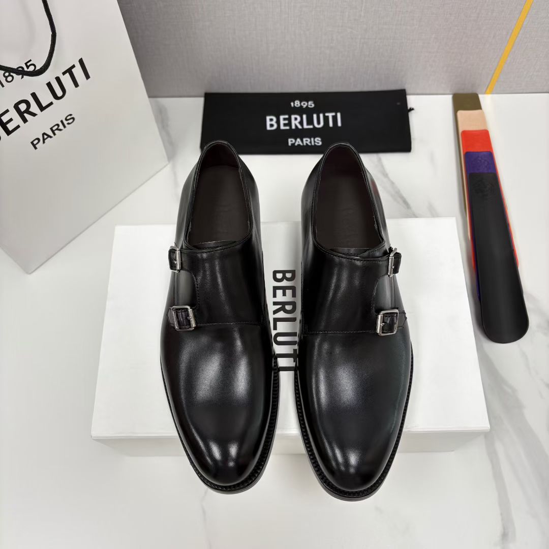 Berluti Oxford Dress Shoes in Smooth leather