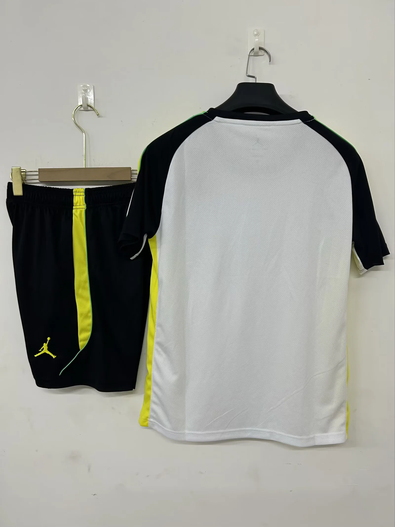 2026-27  Brazil Training Levver White Fans Football Shirt 1:1 Thai Quality