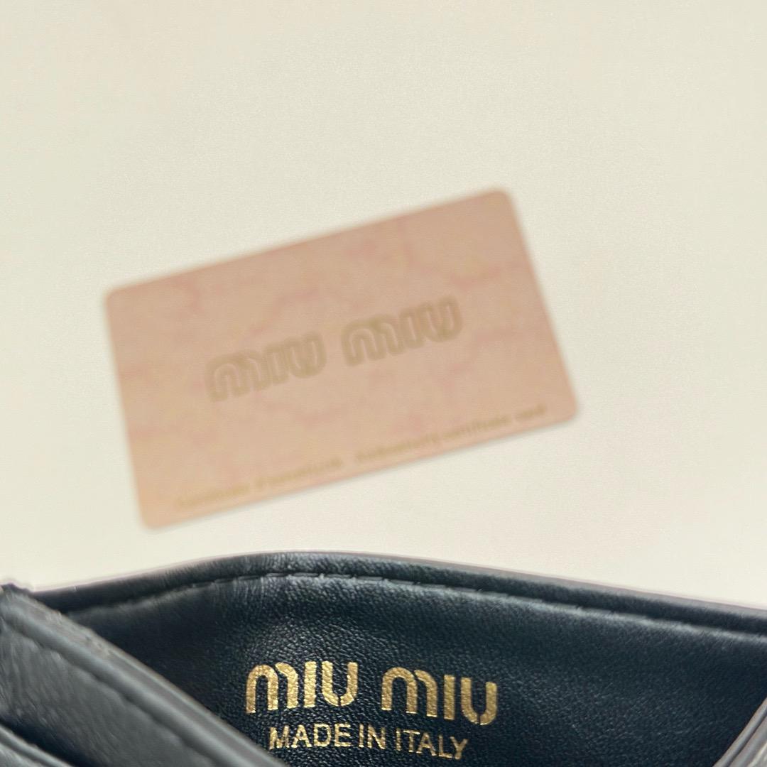 Miu miu latest series wallet card holder