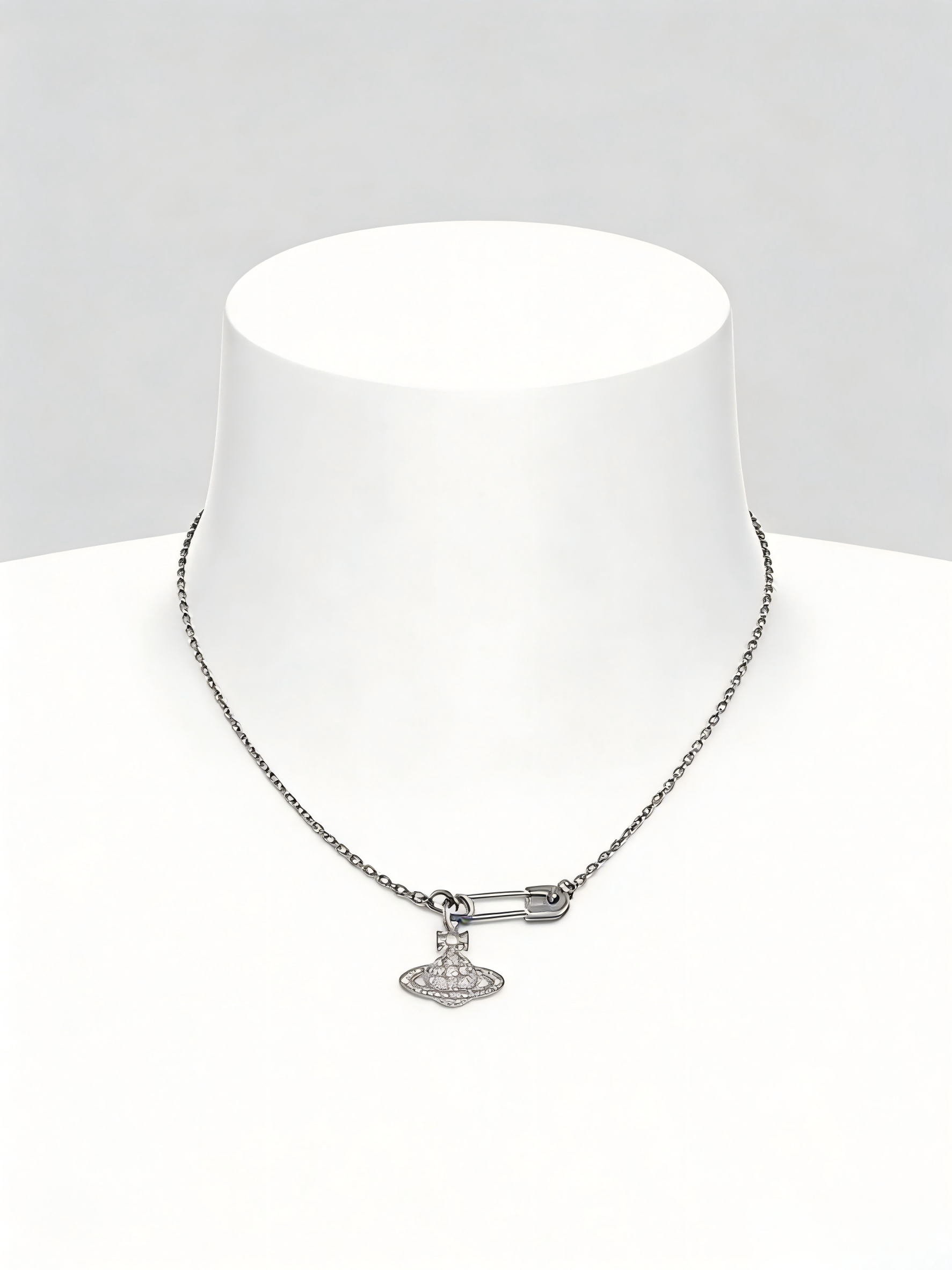 Chic Silver Saturn Safety Pin Choker, Retro Planet Charm Necklace, Statement Accessory