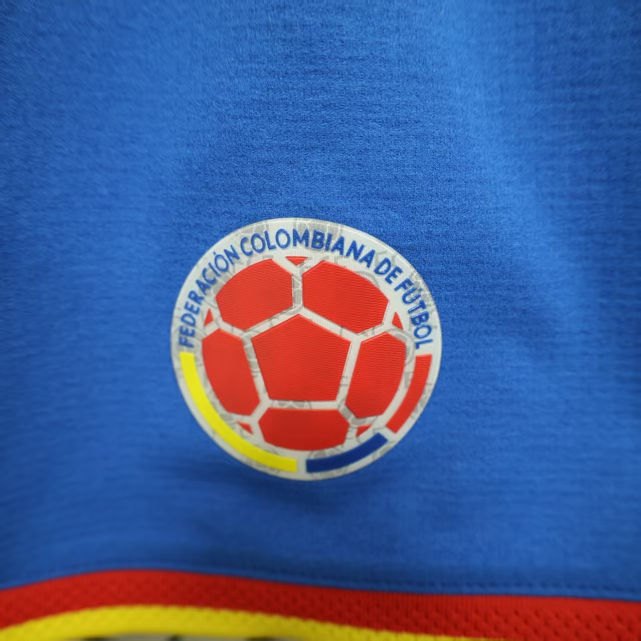 Colombia Home Soccer Shorts Player Version 2026