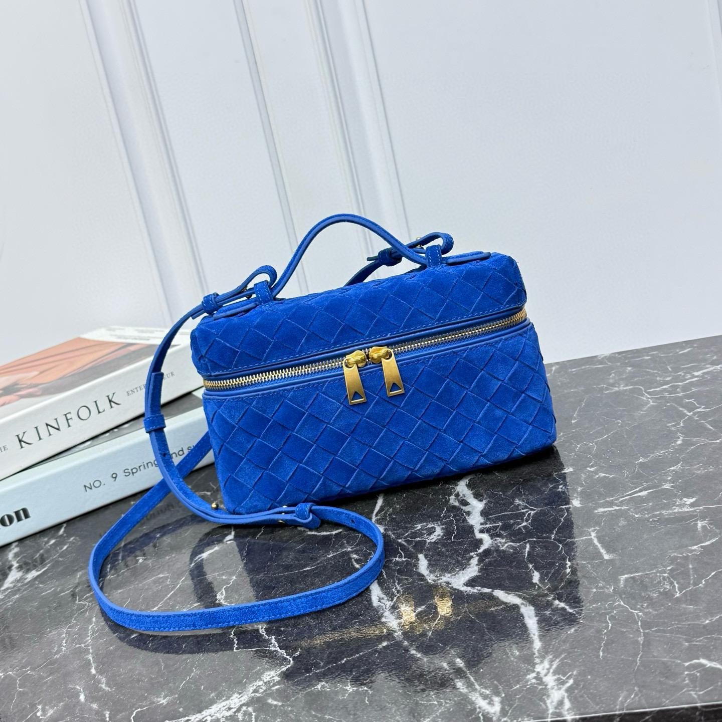 Bottega Blue Royal Bang Bang Vanity case