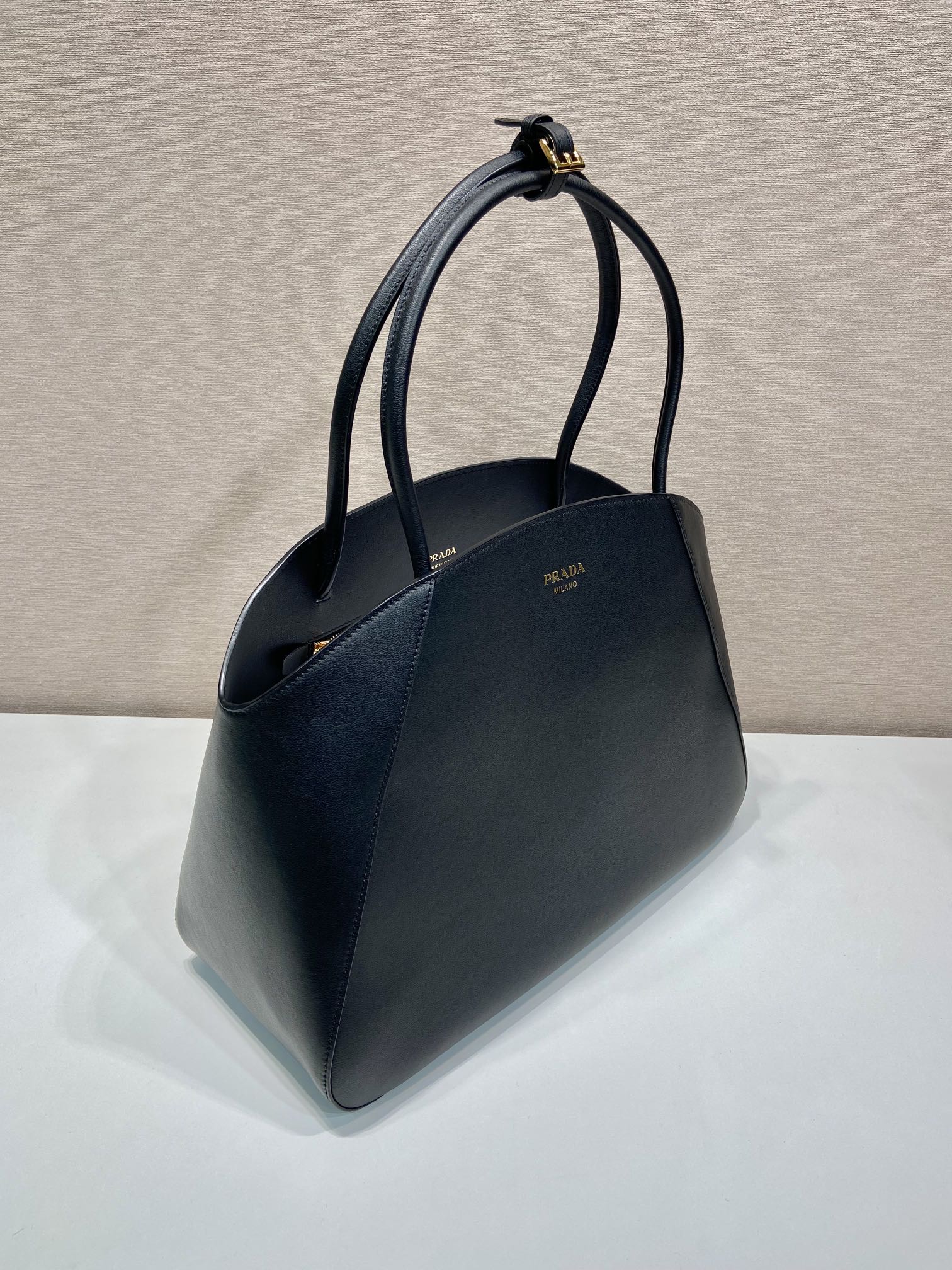 Prada ELEGANT TOTE BAG 40 IN BLACK SMOOTH CALFSKIN