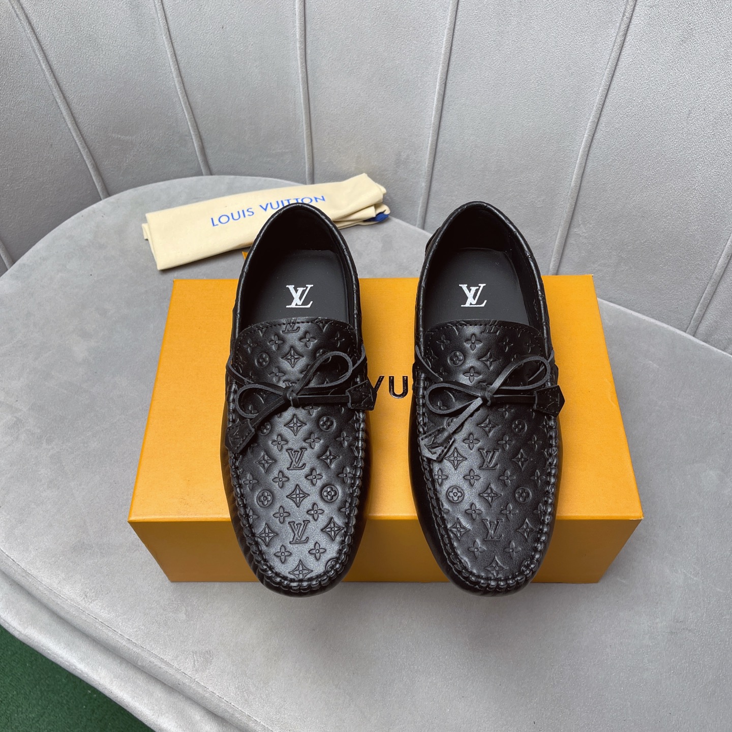 LV Men's leather Driving Shoes Loafers