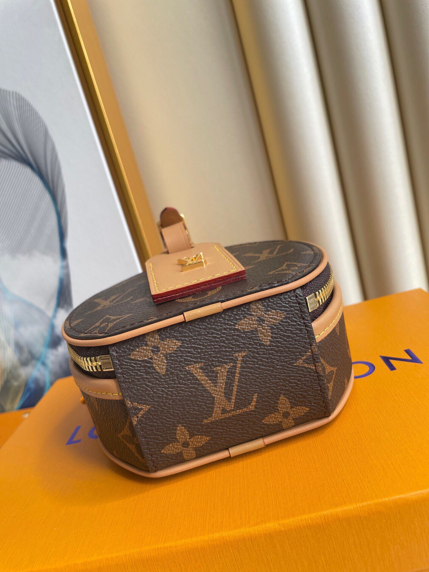 Louis Vuitton LV Boite Chapeau Mini Bag