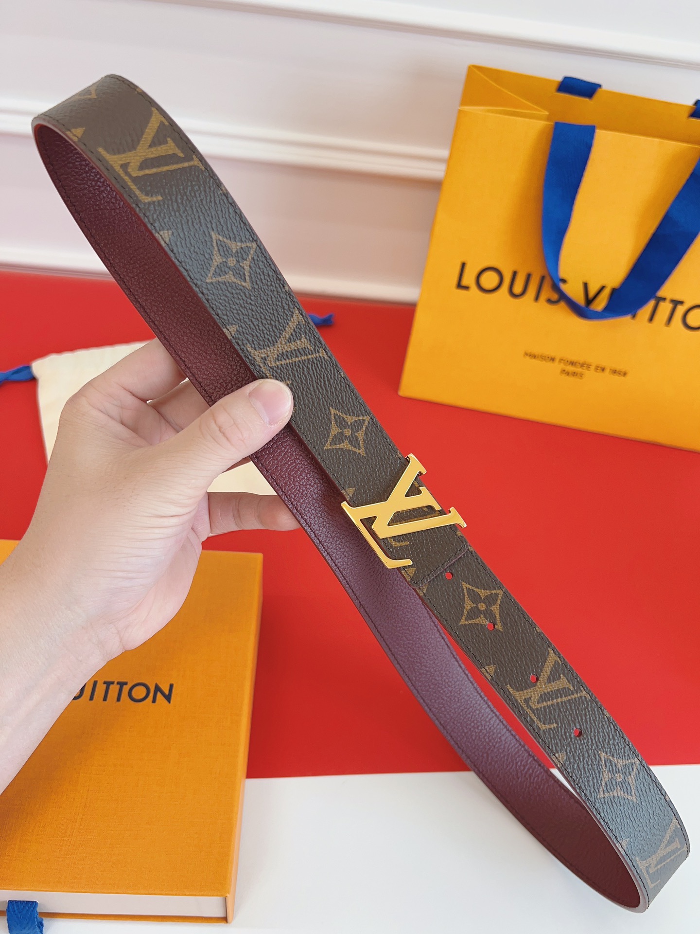 LV Initial Reversible Belt 3.0cm