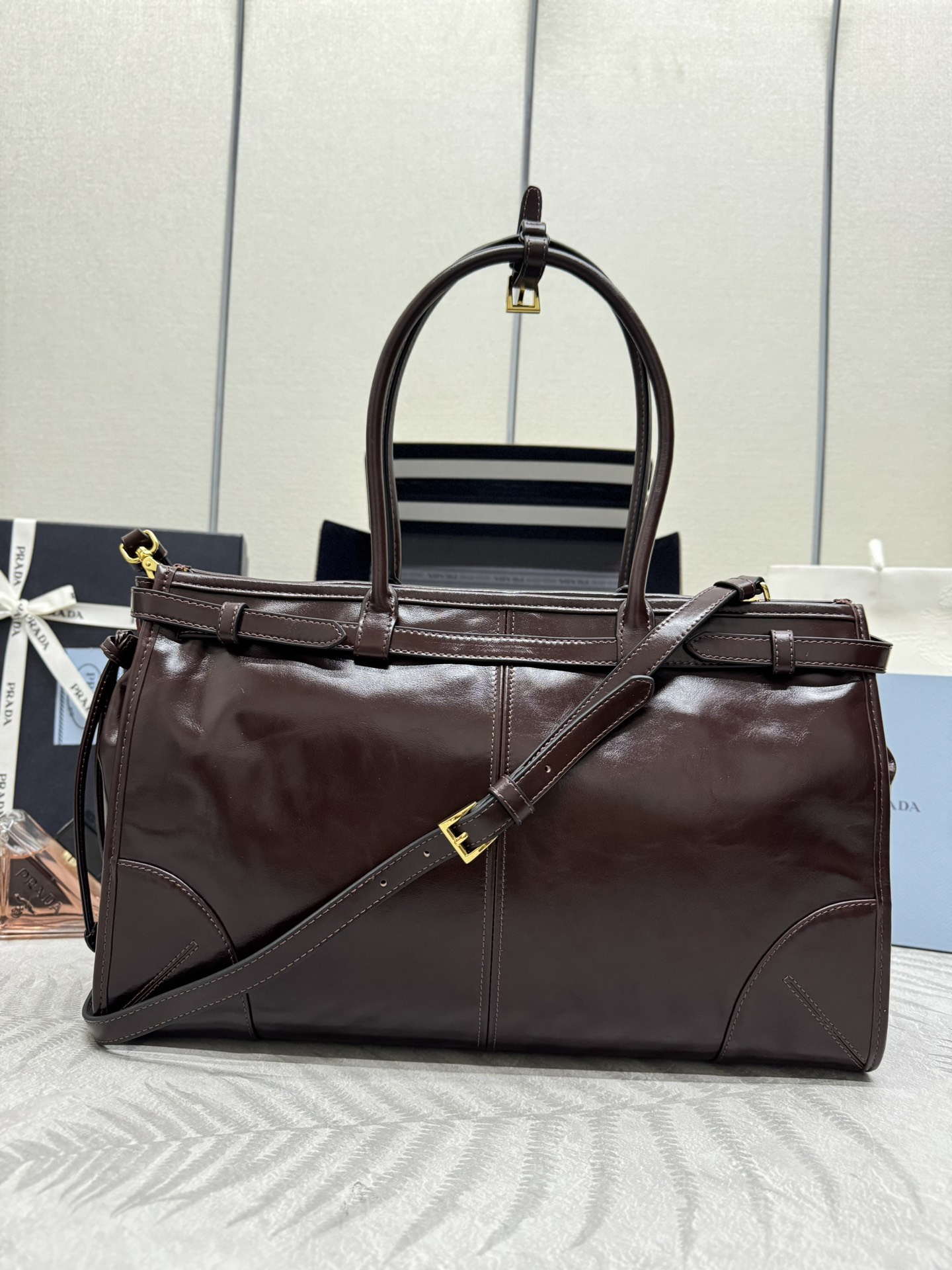 Prada Bonnie large leather handbag-Dark brown 1BA433