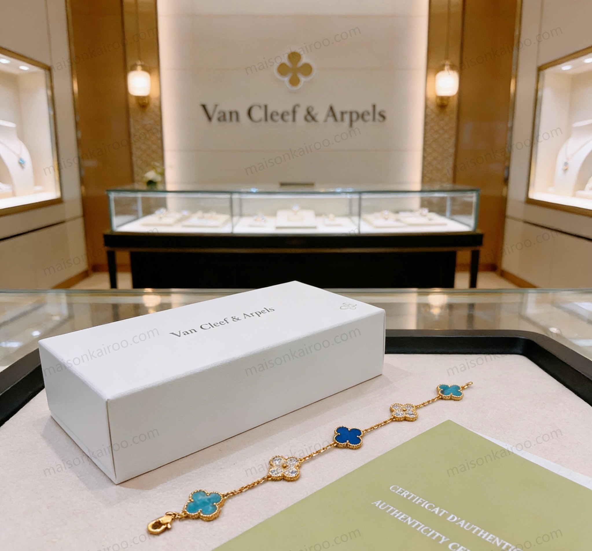 Van Cleef & Arpels 5-Motif Bracelet - KAIROO