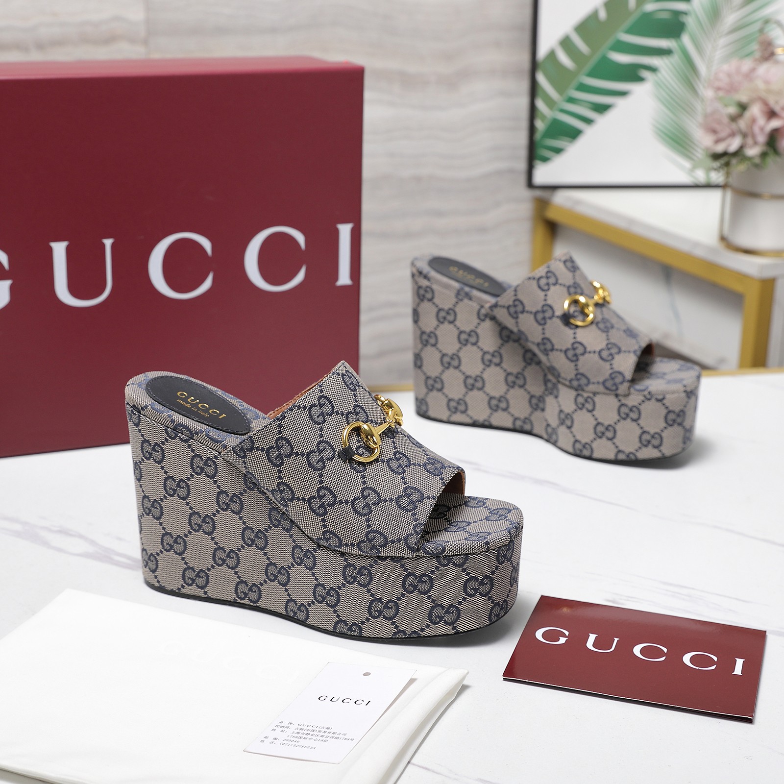 Women's Gucci GG Platform Mule