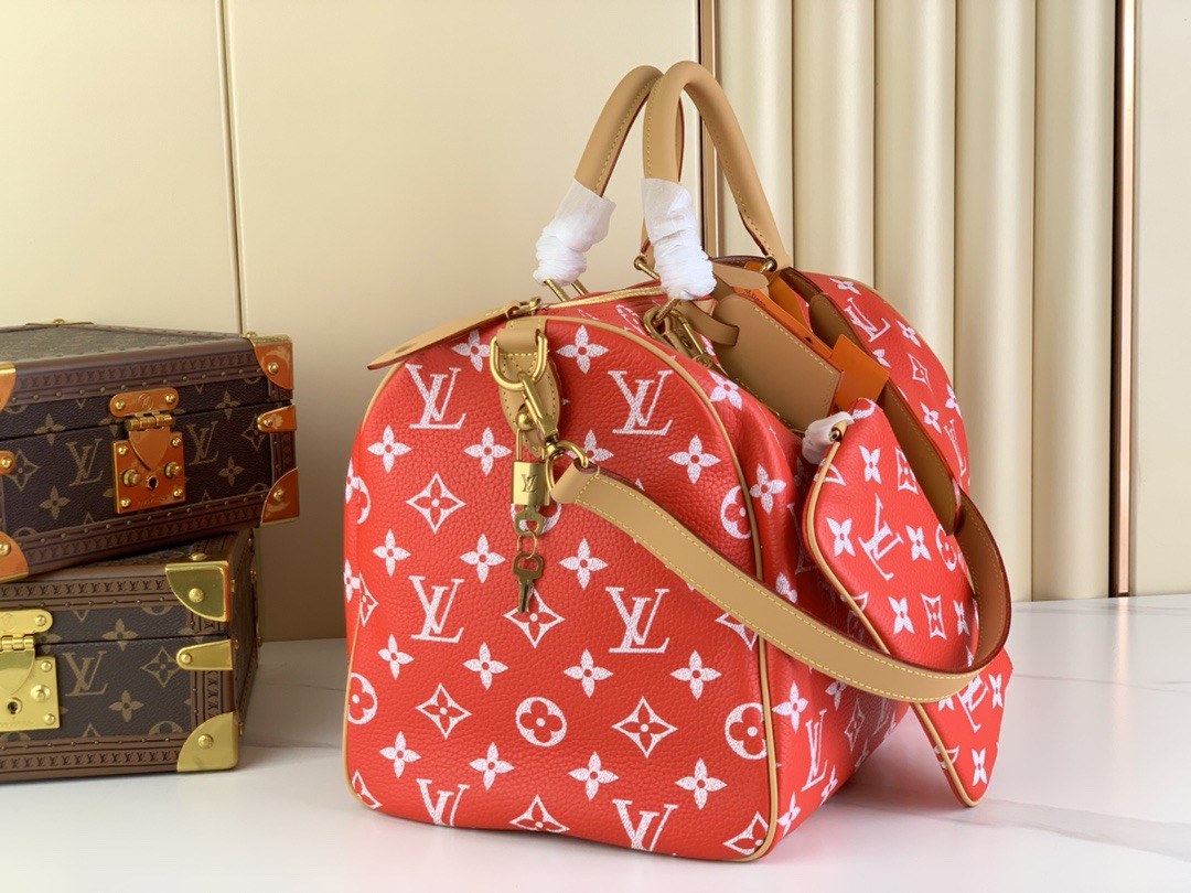 Louis Vuitton Speedy P9 Bandouliere 40 Monogram Leather Travel Bag