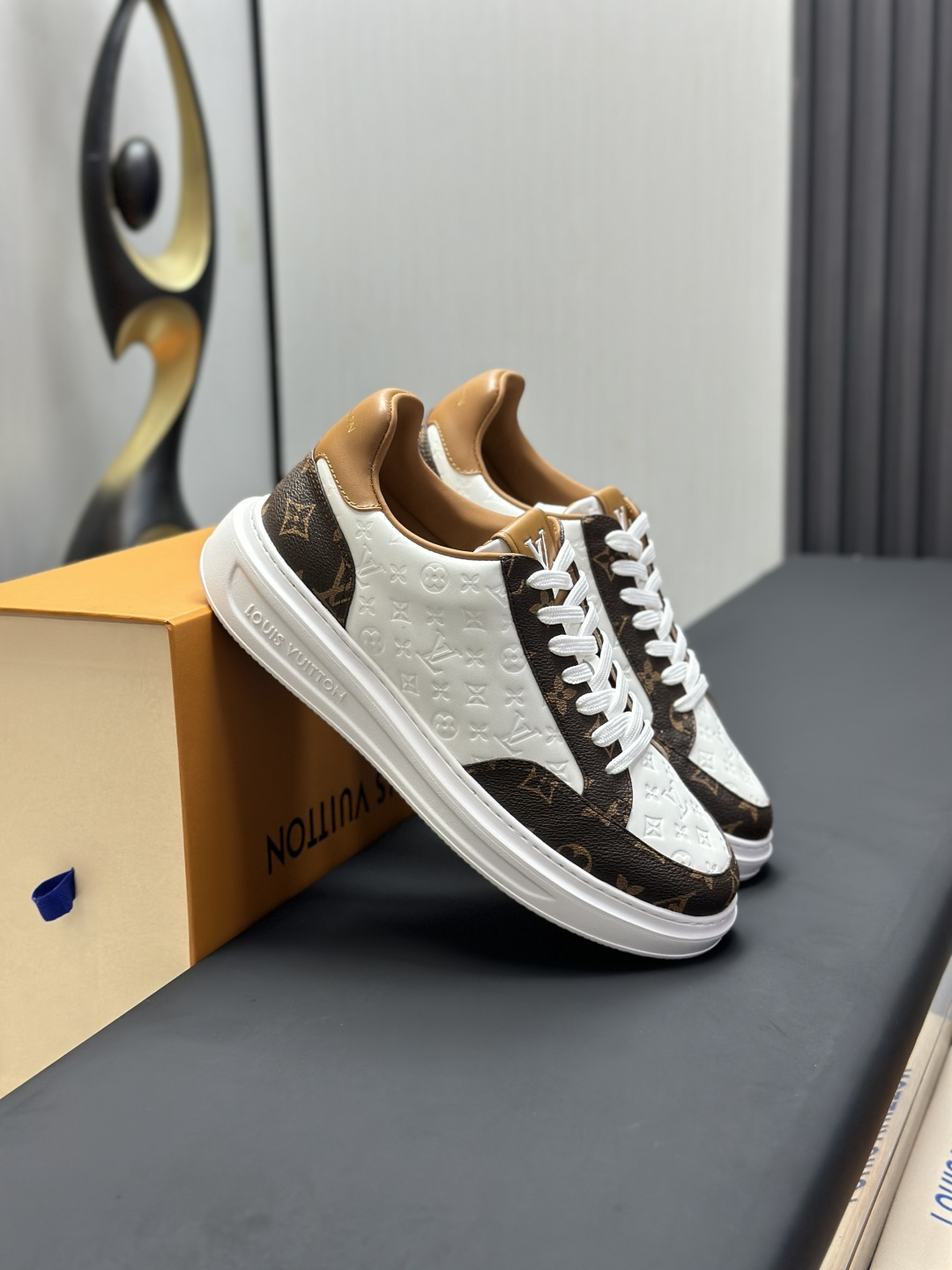 Men's LV Beverly Hills Sneaker