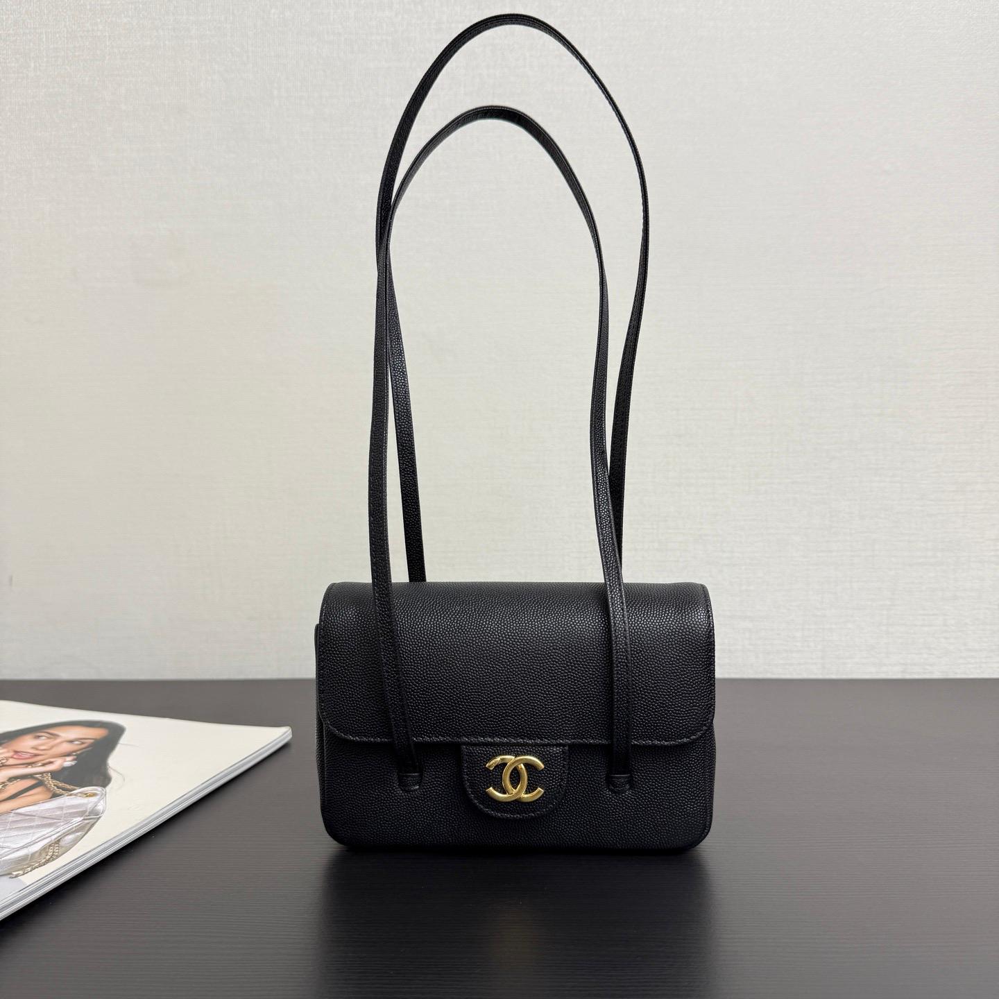 CHANEL Small cap bag